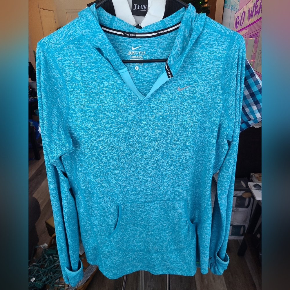 Womens nike dri fit hoodie